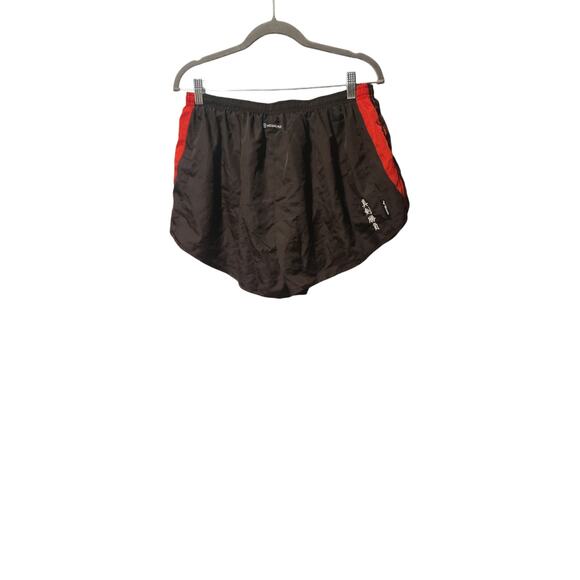 Mizuno High Performance Fully Lined Black and Red Running Shorts Windbreaker XL - Picture 2 of 9